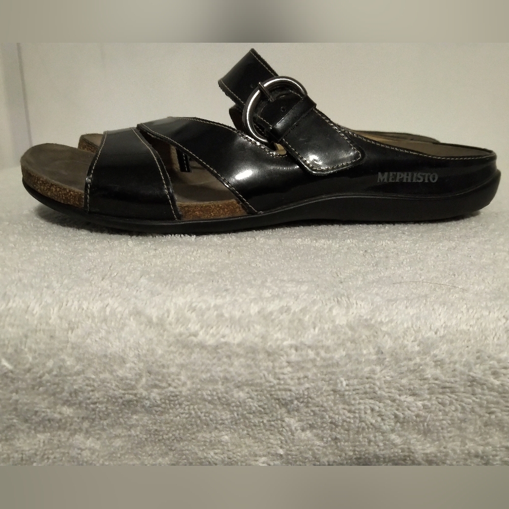 Mephisto Women's Black Patent Two Strap Buckle Comfort Sandals